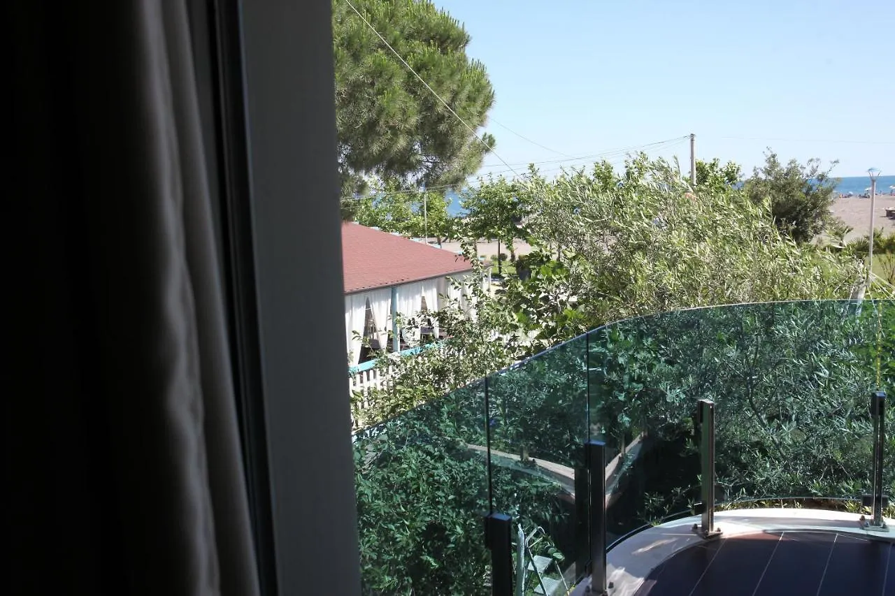 Hotel Freskia Resort Velipojë